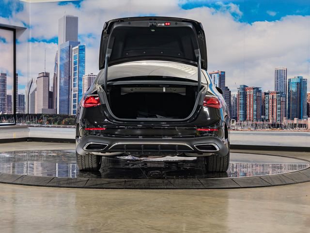 Used 2025 Mercedes-Benz E 450 4MATIC Sedan image 12