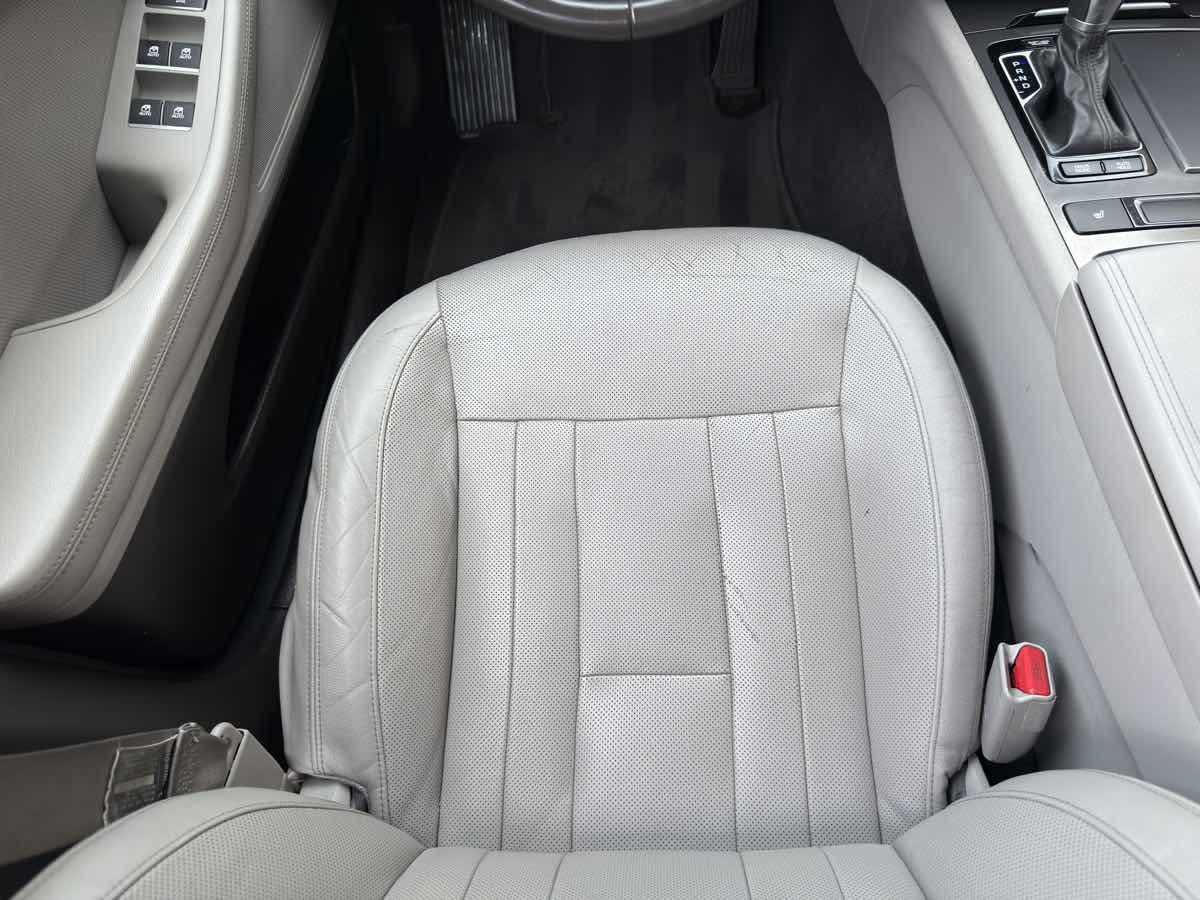 Used 2017 Genesis G80 3.8 image 24