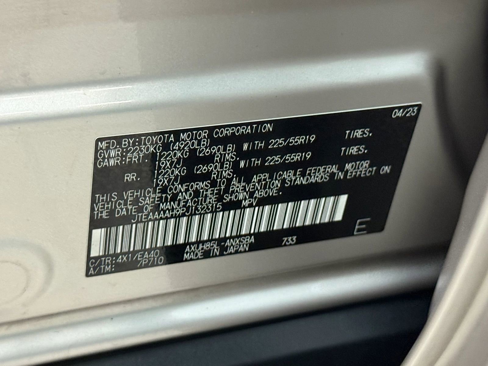 Used 2023 Toyota Venza Limited image 43