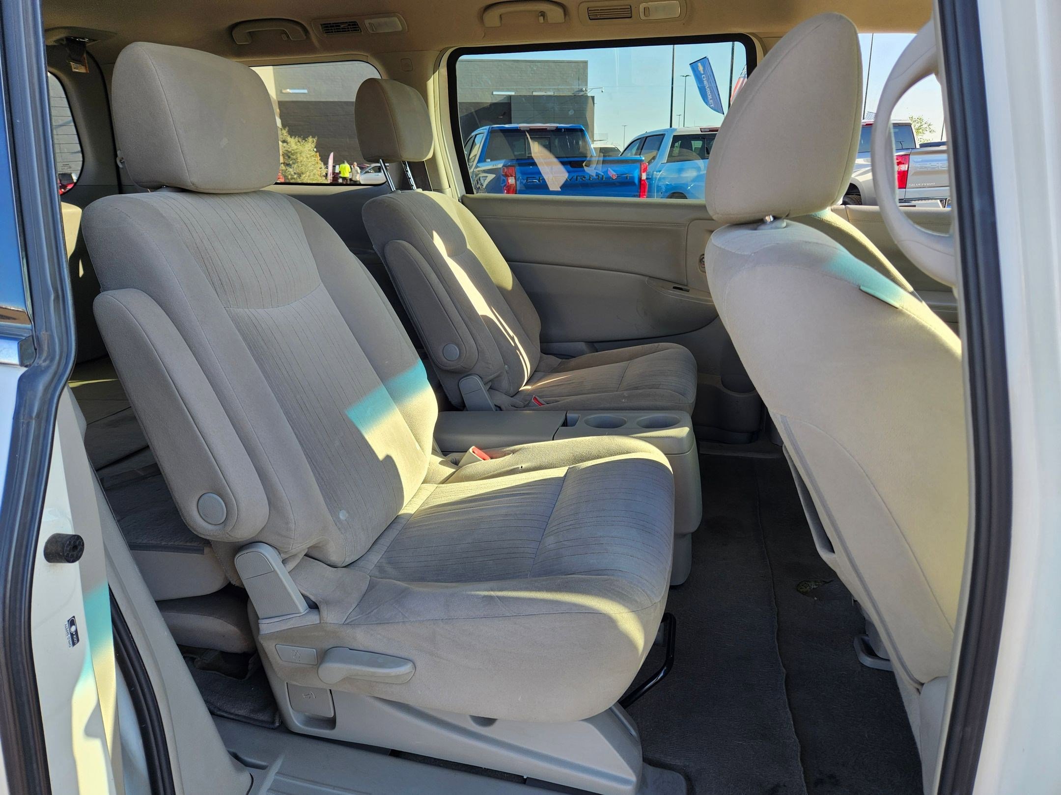 Used 2017 Nissan Quest SV image 19