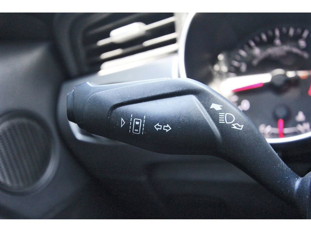 Used 2022 Ford Mustang Premium image 18