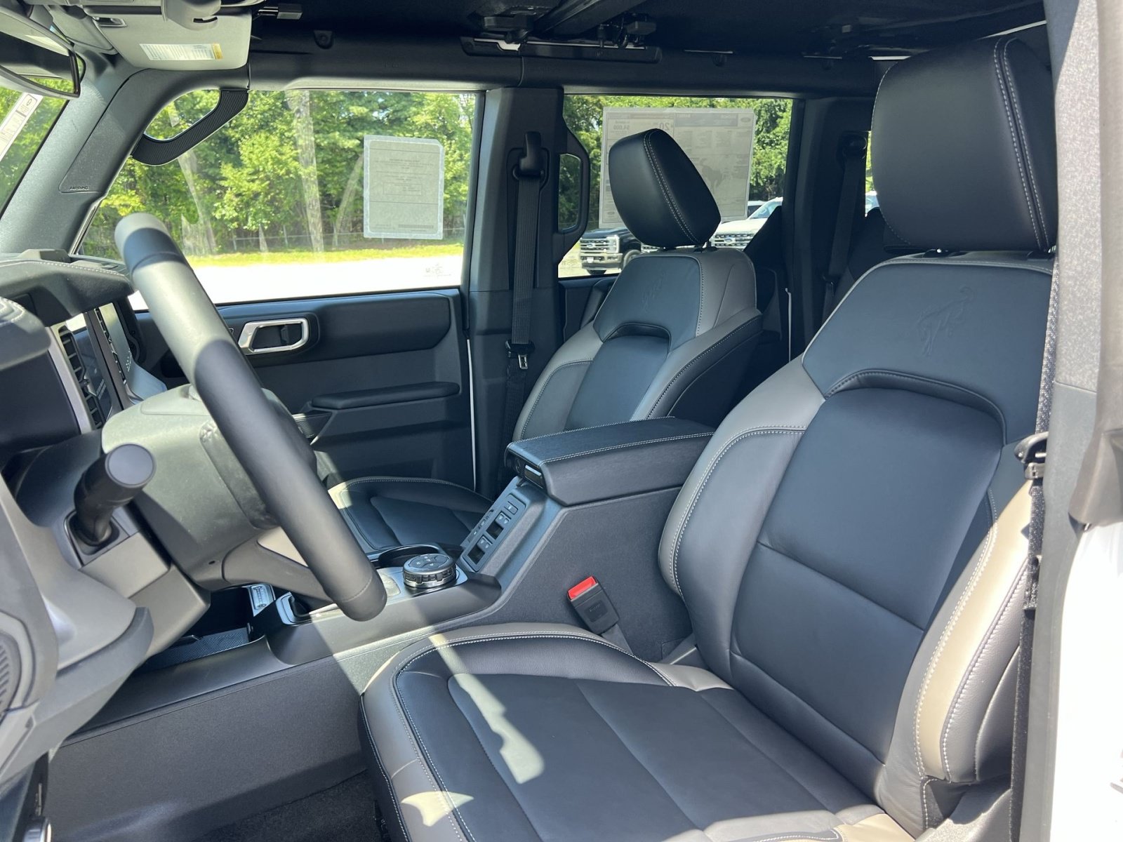 New 2026 Ford Bronco Outer Banks AWD/4WD image 13