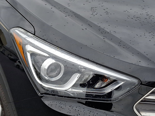 Used 2017 Hyundai Santa Fe Sport AWD/4WD image 9