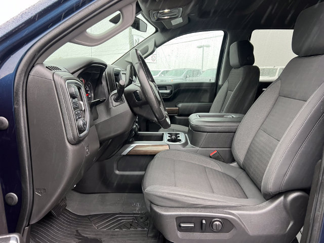 Used 2021 Chevrolet Silverado 1500 LT Trail Boss w/ Bed Protection Package AWD/4WD image 4