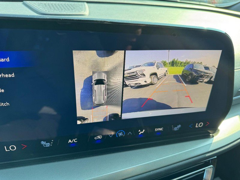 New 2026 Chevrolet Traverse LT w/ Enhanced Driving Package AWD/4WD image 43