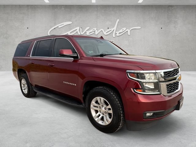 Used 2017 Chevrolet Suburban LT w/ Luxury Package RWD image 2