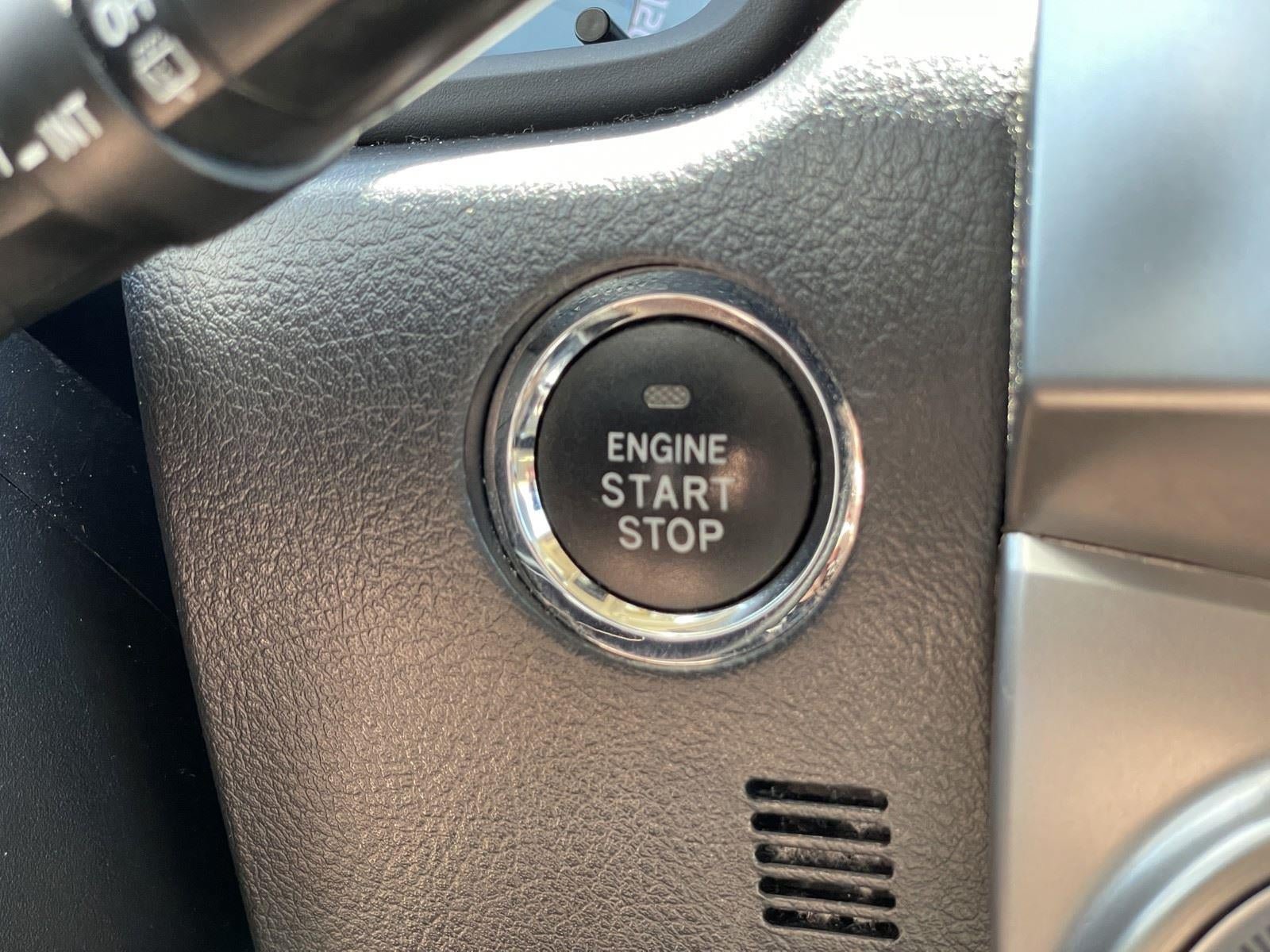 Used 2016 Toyota 4Runner Limited AWD/4WD image 26
