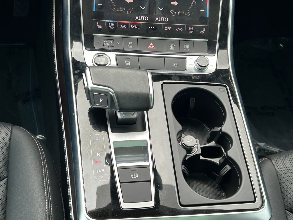 Used 2023 Audi Q8 Premium Plus w/ Premium Plus Package image 21
