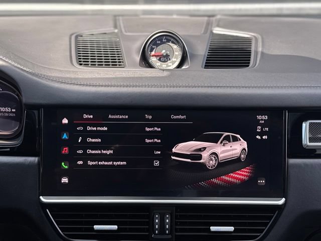 Used 2023 Porsche Cayenne GTS AWD/4WD image 28