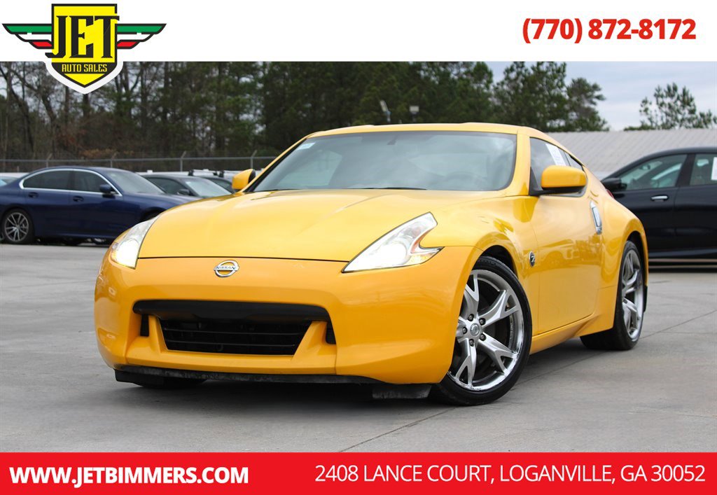 Used 2009 Nissan 370Z Touring w/ Sport Pkg