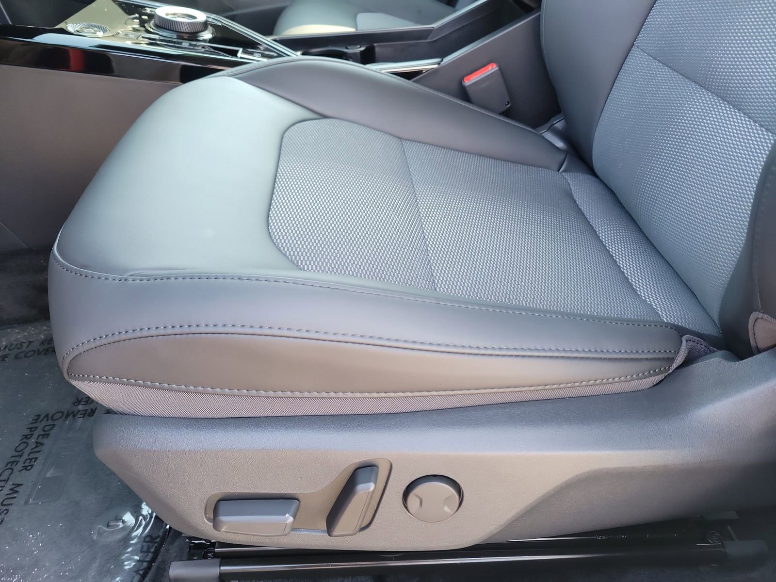 Used 2025 Kia Niro Wind image 21