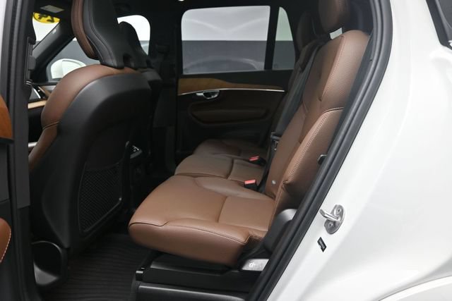 Used 2024 Volvo XC90 T8 Plus w/ Protection Package AWD/4WD image 17