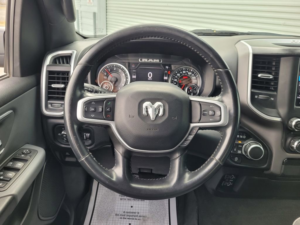 Used 2022 RAM 1500 Big Horn AWD/4WD image 16