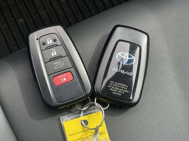 Used 2022 Toyota RAV4 XSE image 35