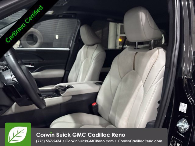 Used 2024 Toyota Grand Highlander AWD Hybrid image 12