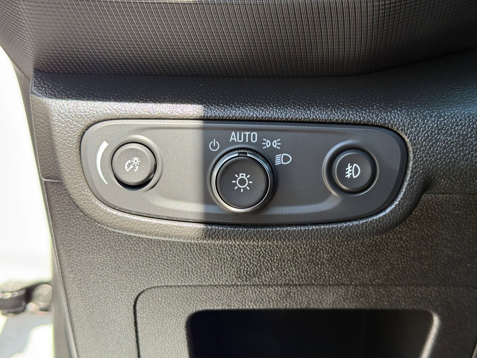 Used 2021 Chevrolet TrailBlazer RS w/ Convenience Package FWD image 19