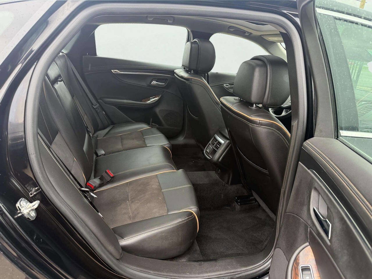 Used 2014 Chevrolet Impala LT image 13