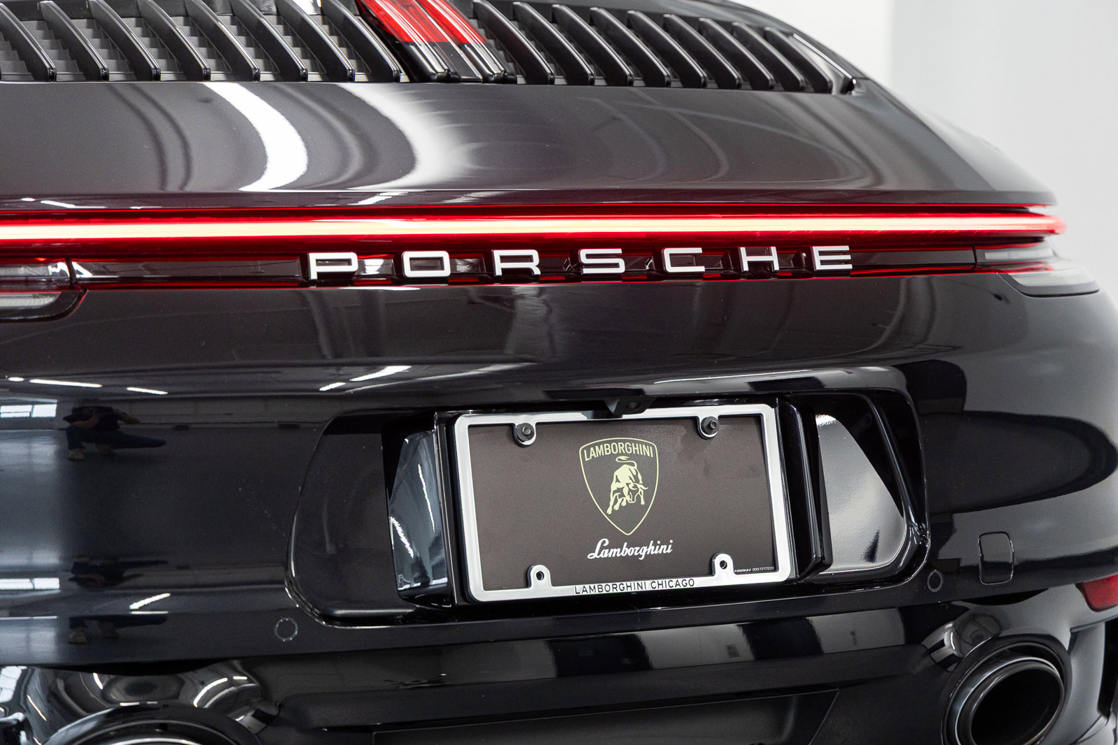 Used 2023 Porsche 911 Carrera S RWD image 19