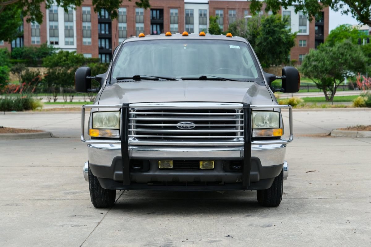 Used 2003 Ford F350 XLT RWD image 4