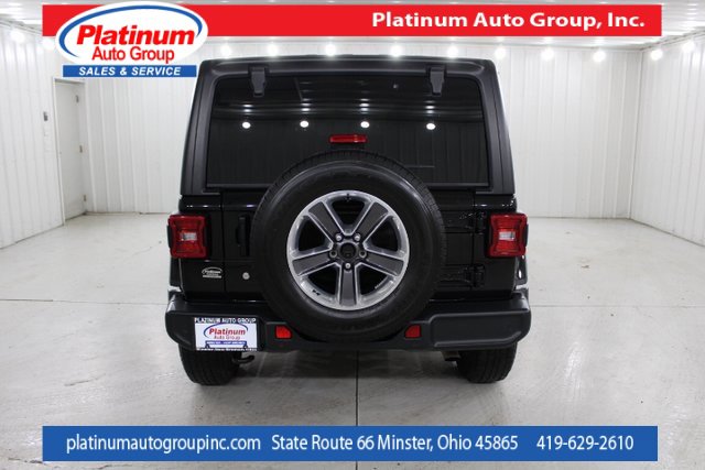Used 2019 Jeep Wrangler Unlimited Sahara w/ Safety Group image 4