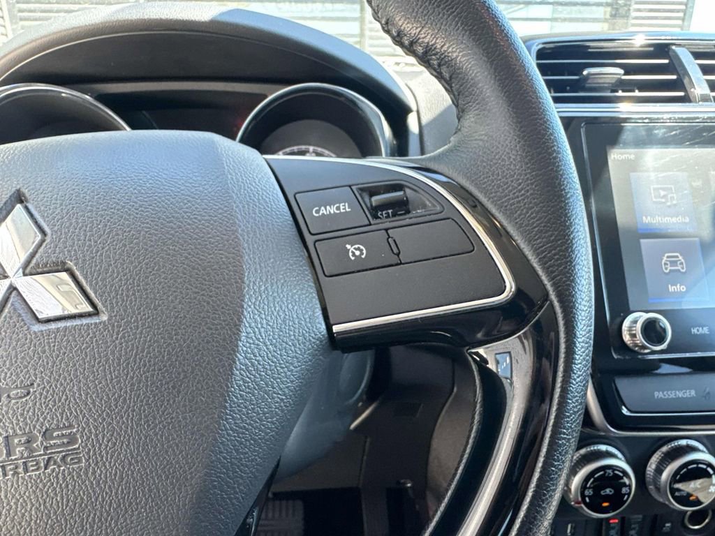 Used 2024 Mitsubishi Outlander Sport SE image 24
