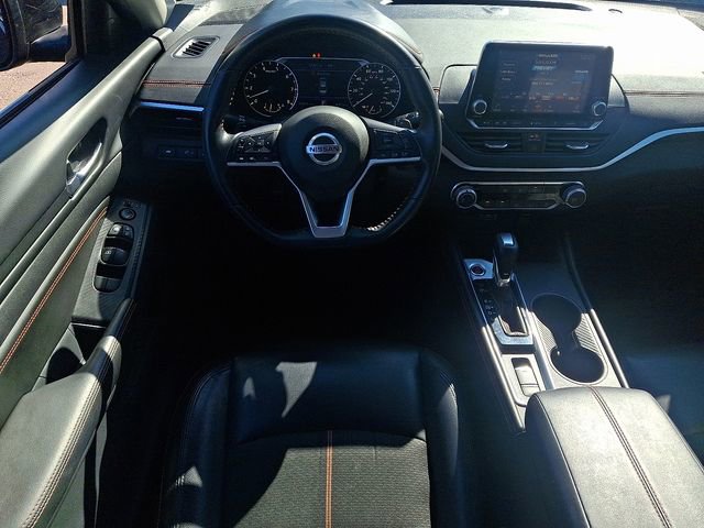 Used 2022 Nissan Altima 2.5 SR image 12