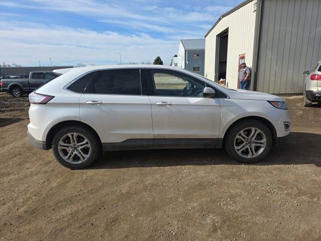 Used 2018 Ford Edge Titanium w/ Ford Safe & Smart Package image 8