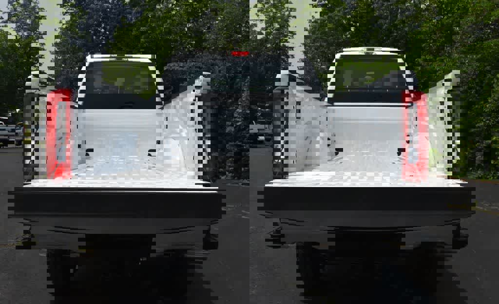 New 2025 Ford F350 XL w/ XL Chrome Package image 9