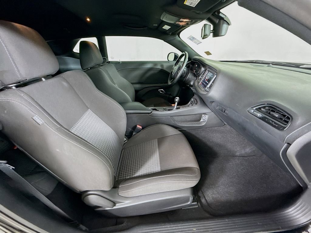 Used 2023 Dodge Challenger R/T w/ T/A Package image 31