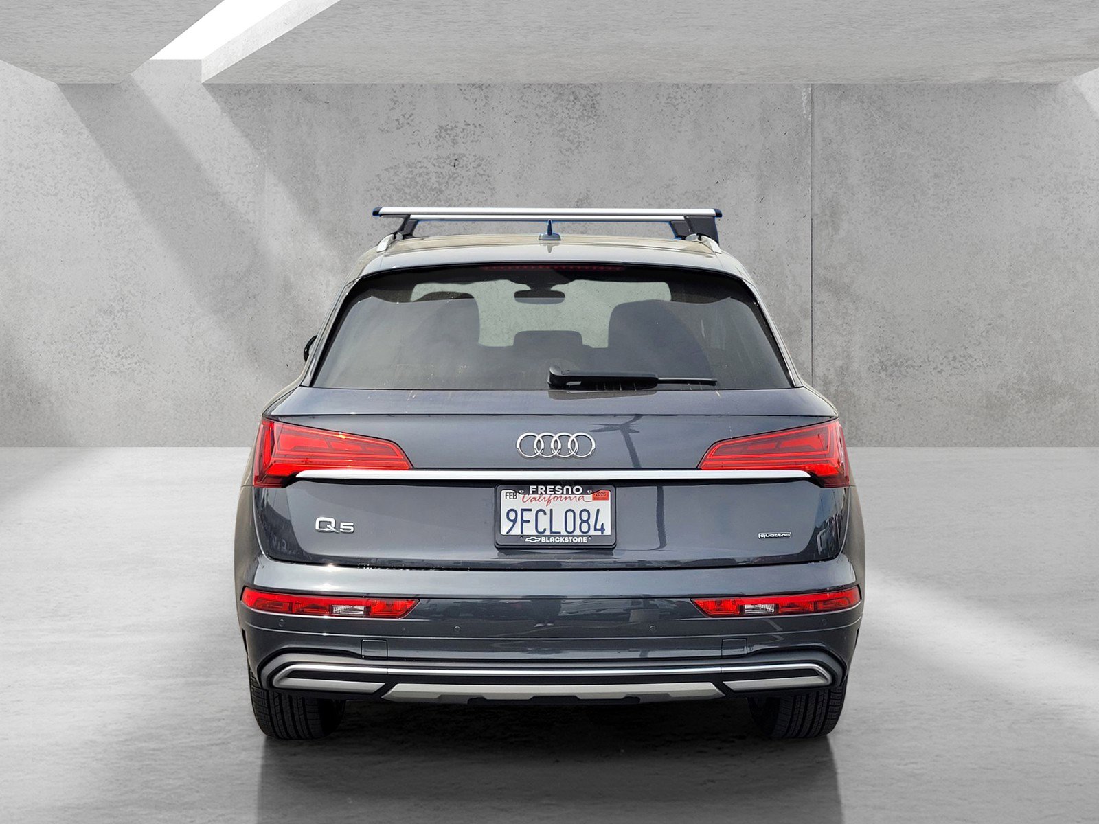Used 2023 Audi Q5 2.0T Premium w/ Convenience Package image 5