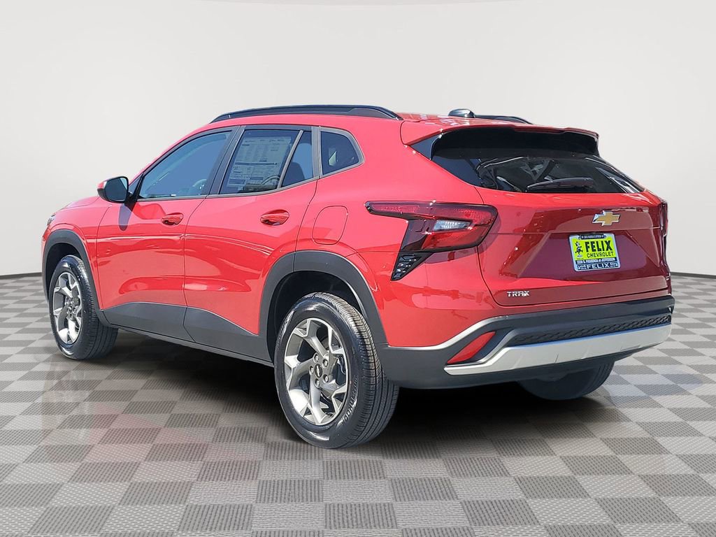 New 2026 Chevrolet Trax LT image 3