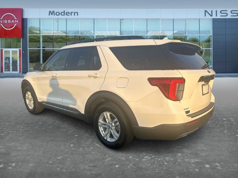 Used 2021 Ford Explorer XLT w/ Equipment Group 202A RWD image 7