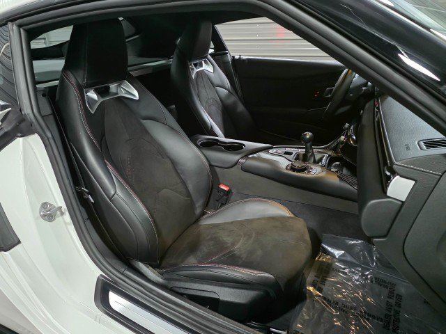 Used 2025 Toyota Supra RWD image 14