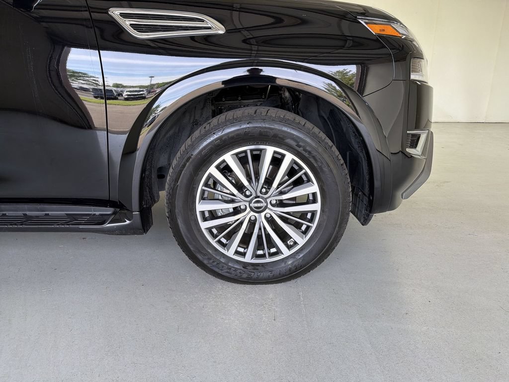 Certified 2024 Nissan Armada SL w/ Captain's Chairs Package AWD/4WD image 14