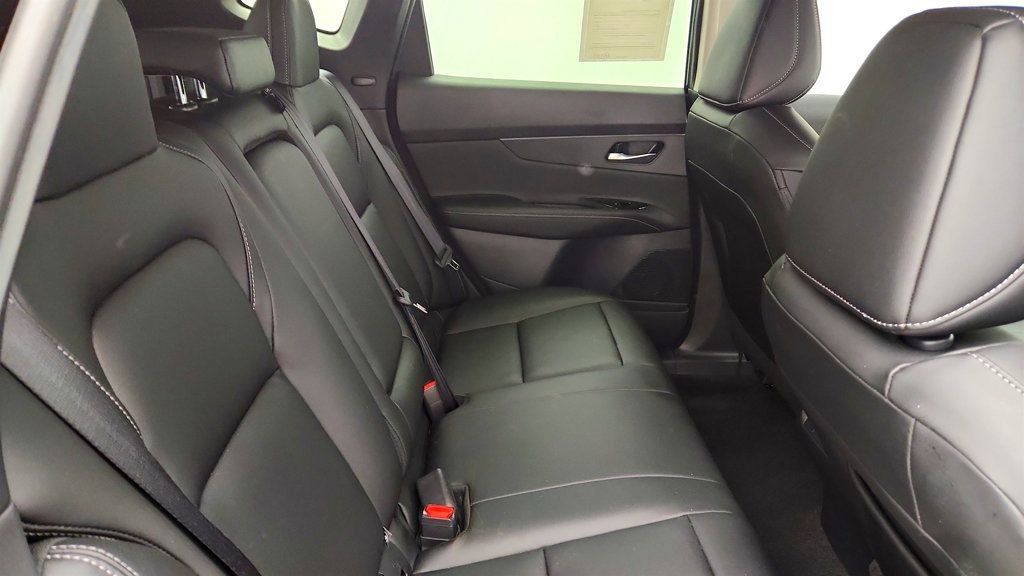 Used 2025 Nissan Murano SV AWD/4WD image 22