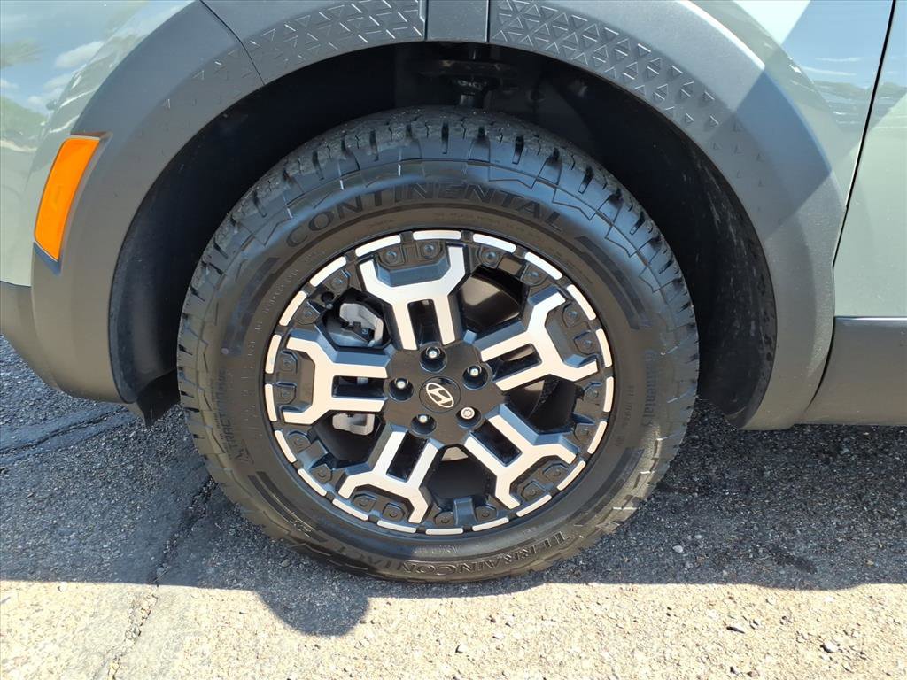 Certified 2025 Hyundai Santa Cruz XRT image 9