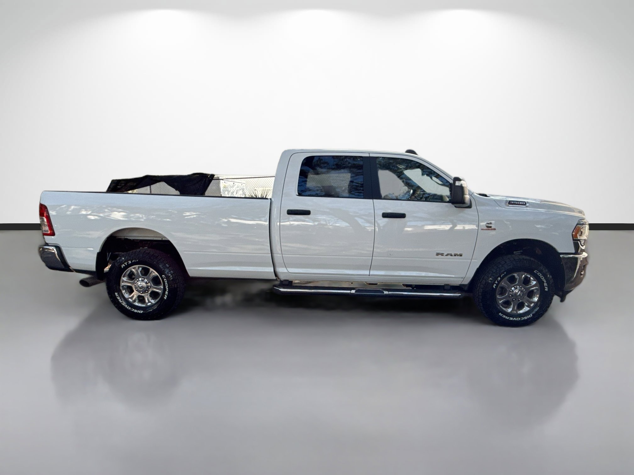 Used 2024 RAM 3500 Big Horn image 2