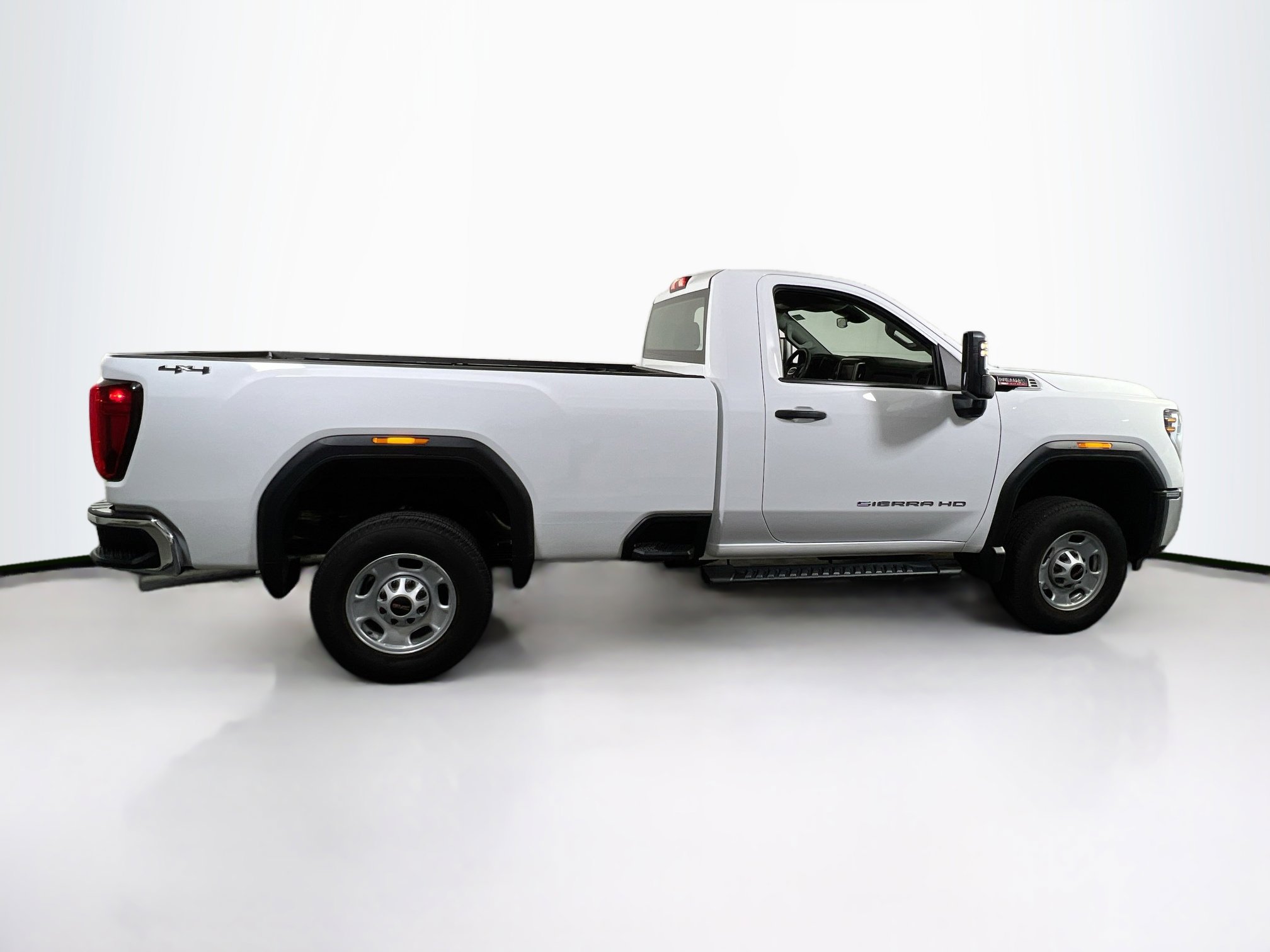 Used 2024 GMC Sierra 2500 Pro image 4