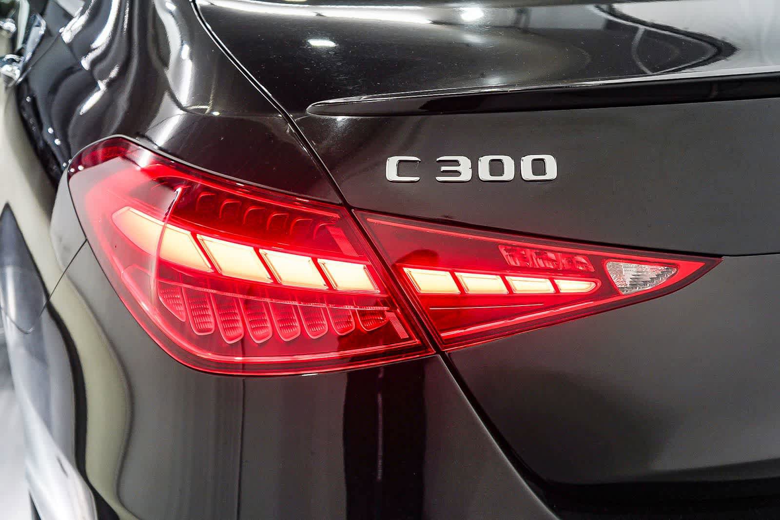 Used 2023 Mercedes-Benz C 300 Sedan image 9