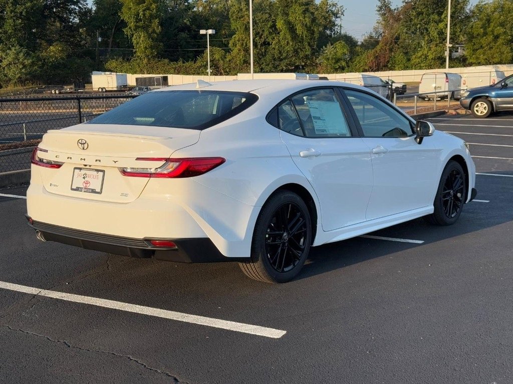 New 2026 Toyota Camry SE image 3