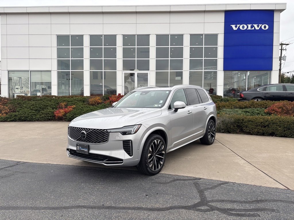 Certified 2025 Volvo XC90 B6 Plus image 49