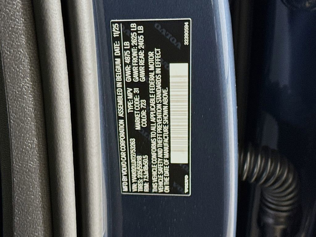 New 2026 Volvo XC40 B4 Core image 33