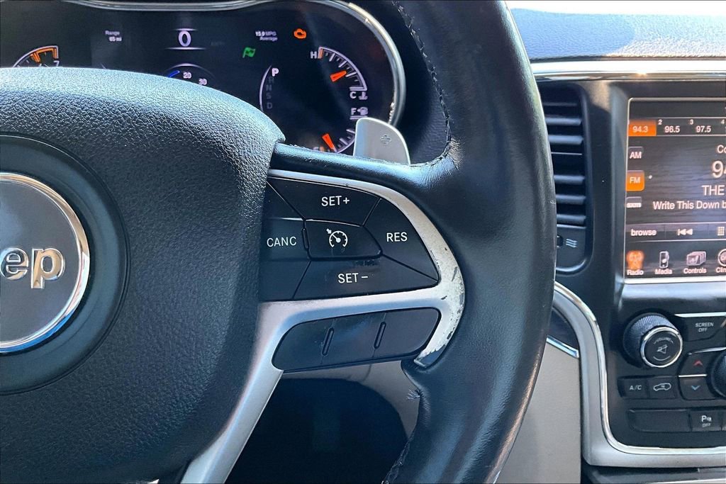 Used 2014 Jeep Grand Cherokee Limited w/ Mopar Chrome Edition Group image 19