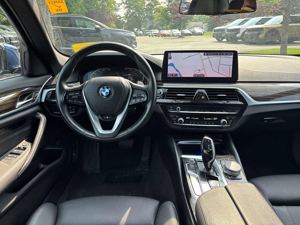 Used 2021 BMW 530i xDrive w/ Convenience Package AWD/4WD image 11