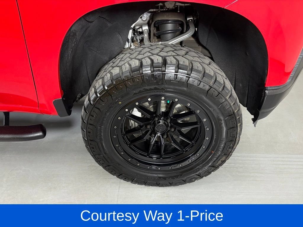 Used 2020 Chevrolet Silverado 1500 LT w/ All-Star Edition RWD image 13