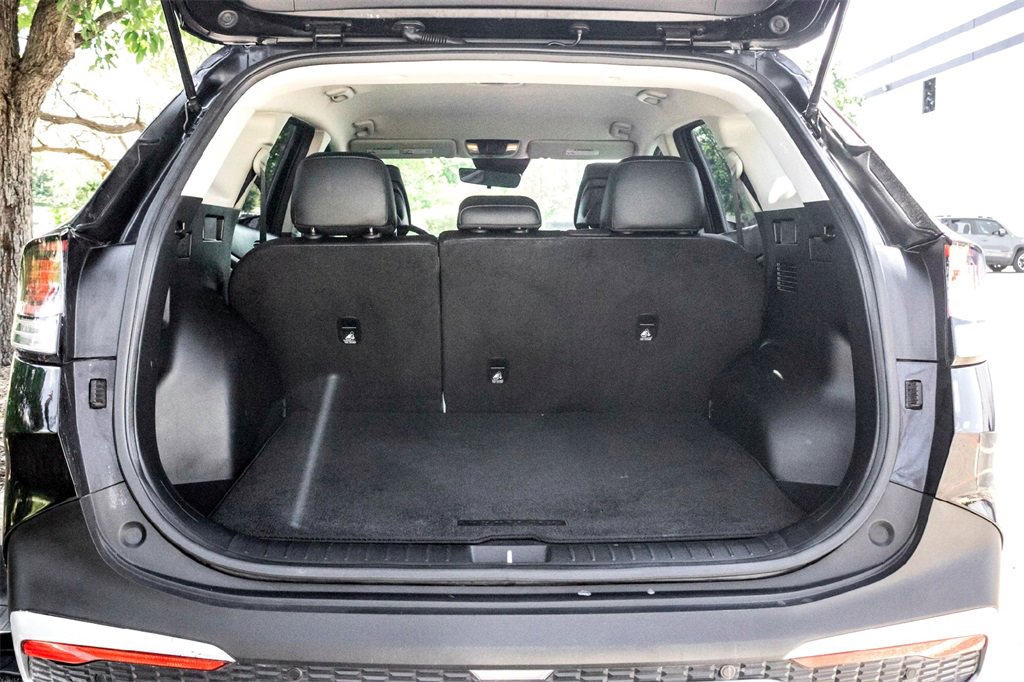 Used 2025 Kia Sportage EX image 31