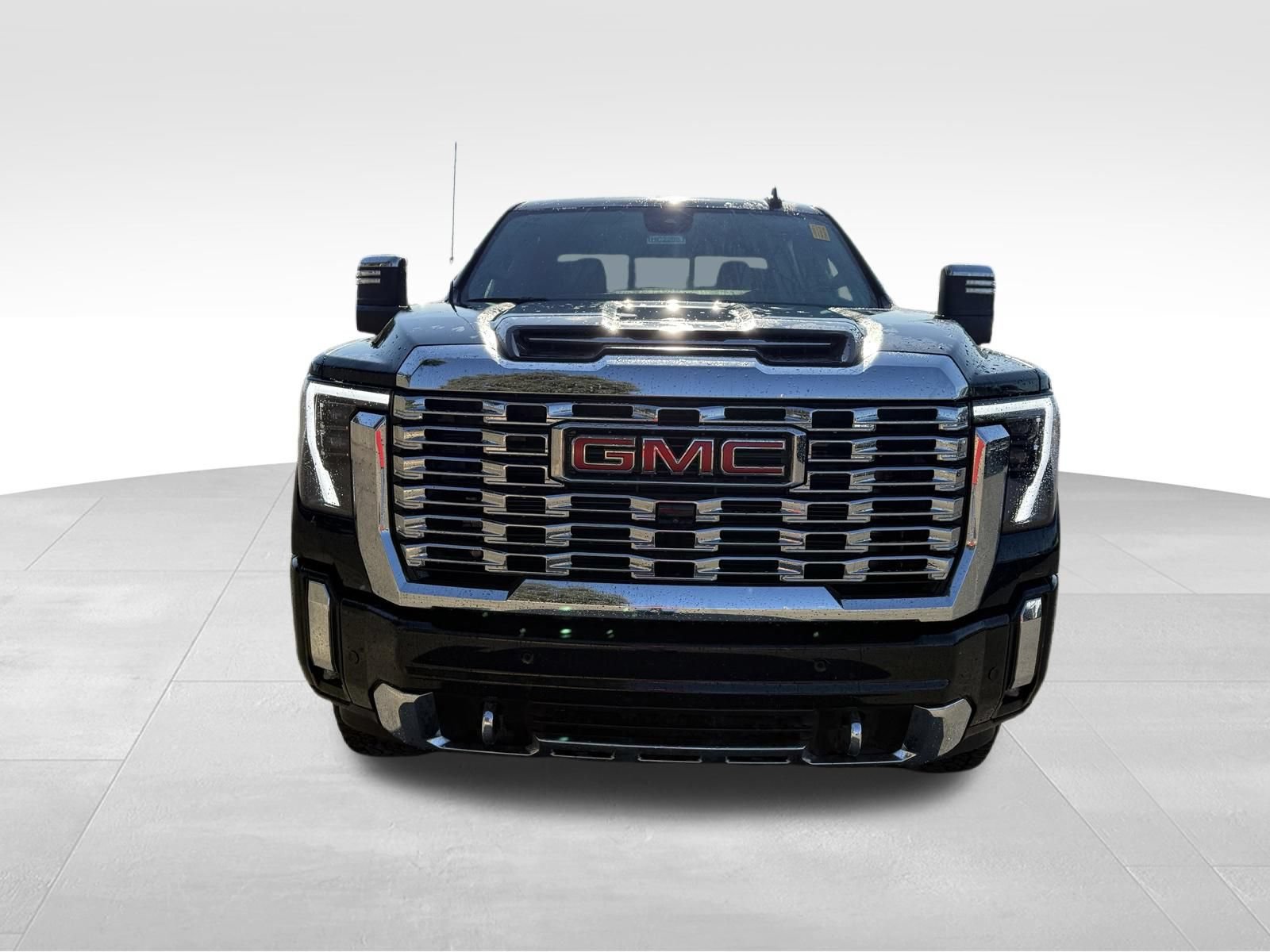 Used 2024 GMC Sierra 2500 Denali w/ Denali Reserve Package AWD/4WD image 8