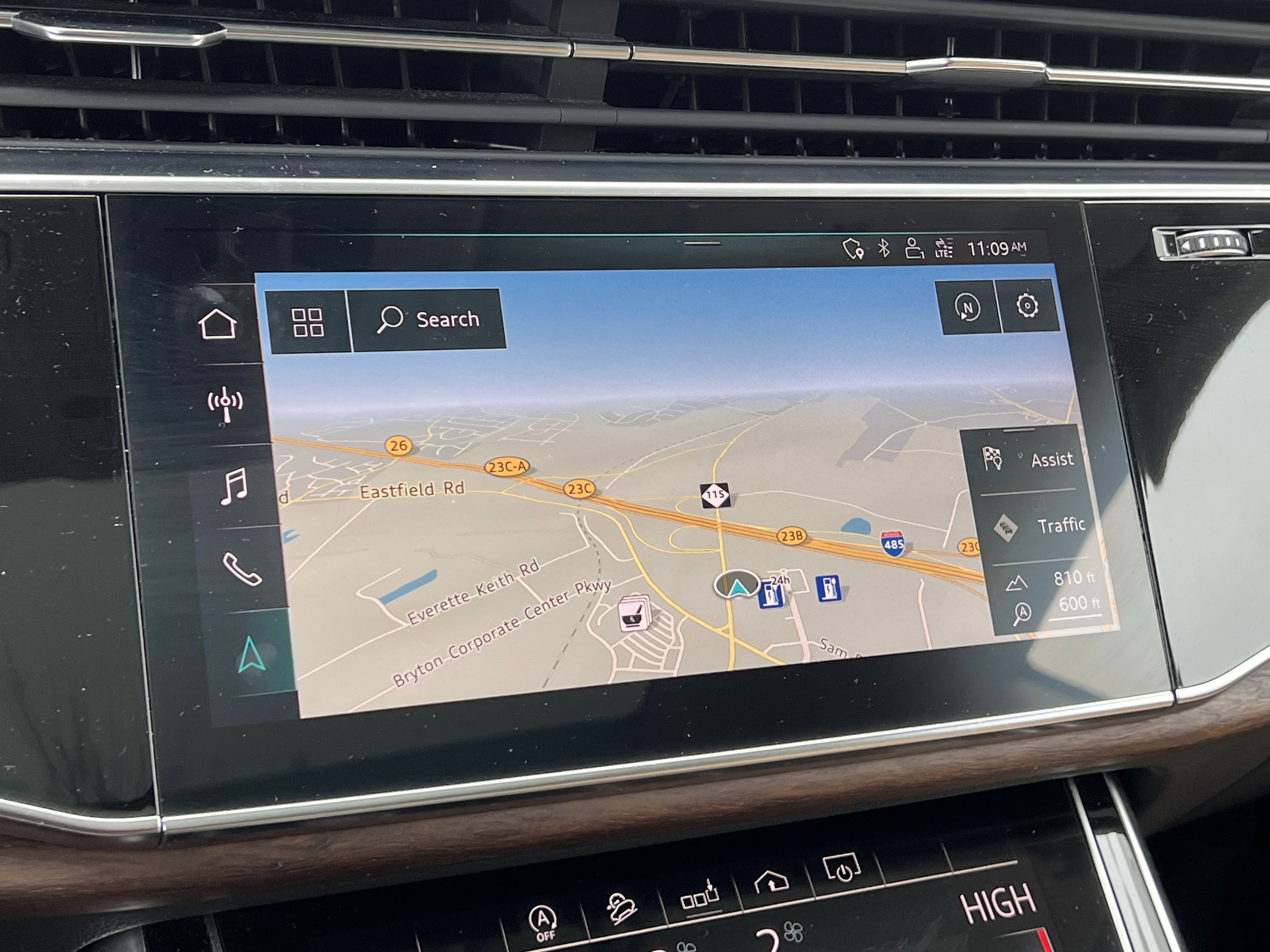 Used 2020 Audi Q8 Premium Plus w/ Premium Plus Package image 23