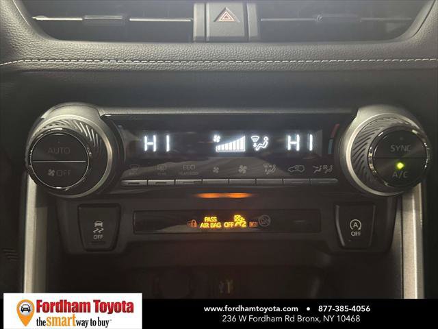 Certified 2025 Toyota RAV4 XLE AWD/4WD image 28