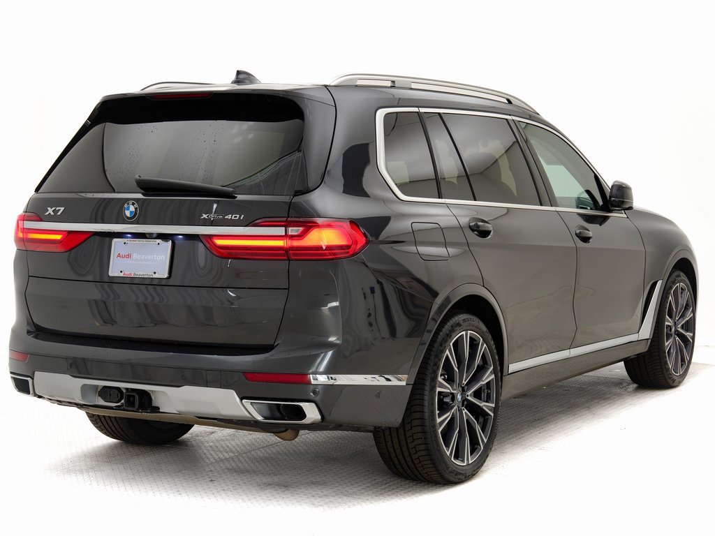 Used 2022 BMW X7 xDrive40i w/ Premium Package image 3